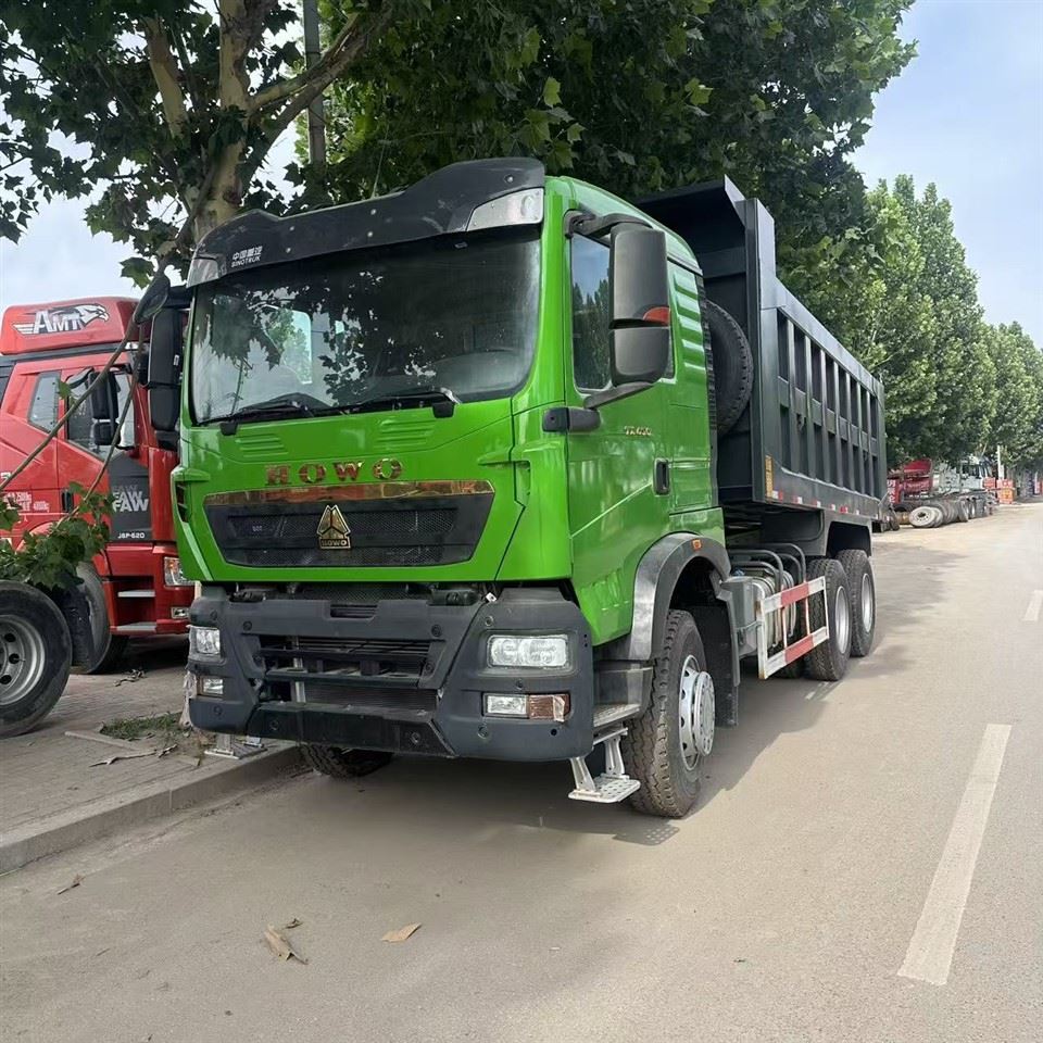 CAMION BENNE HOWO TX